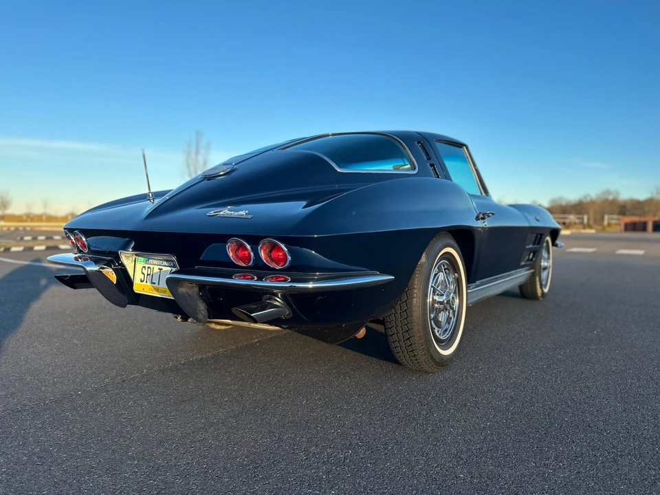 1963 Chevrolet Corvette C2 - Image 25 of 31