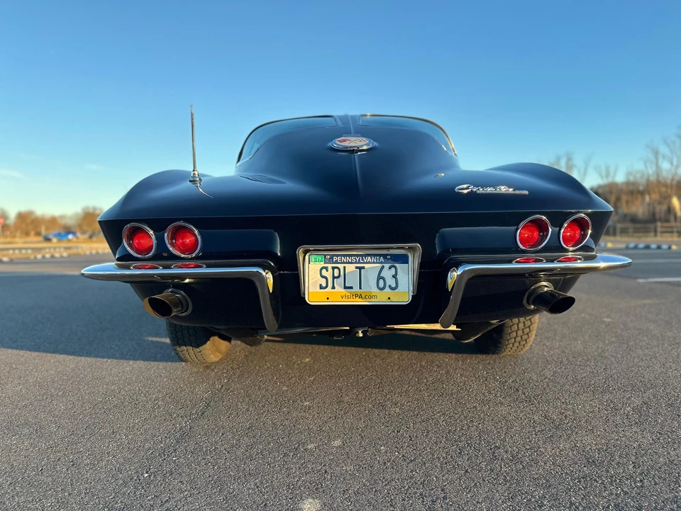 1963 Chevrolet Corvette C2 - Image 17 of 31