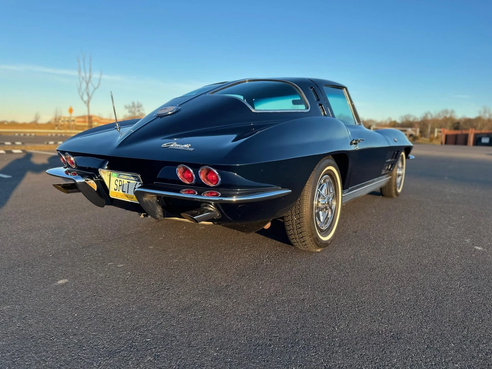 1963 Chevrolet Corvette C2 - Image 26 of 31