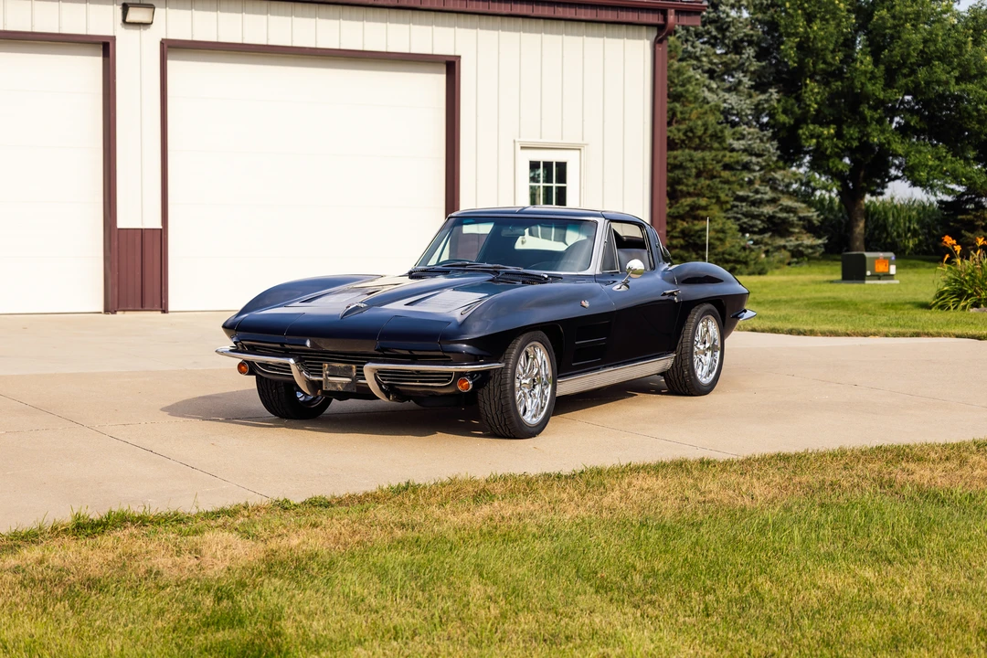 1963 Chevrolet Corvette C2 - Image 4 of 31