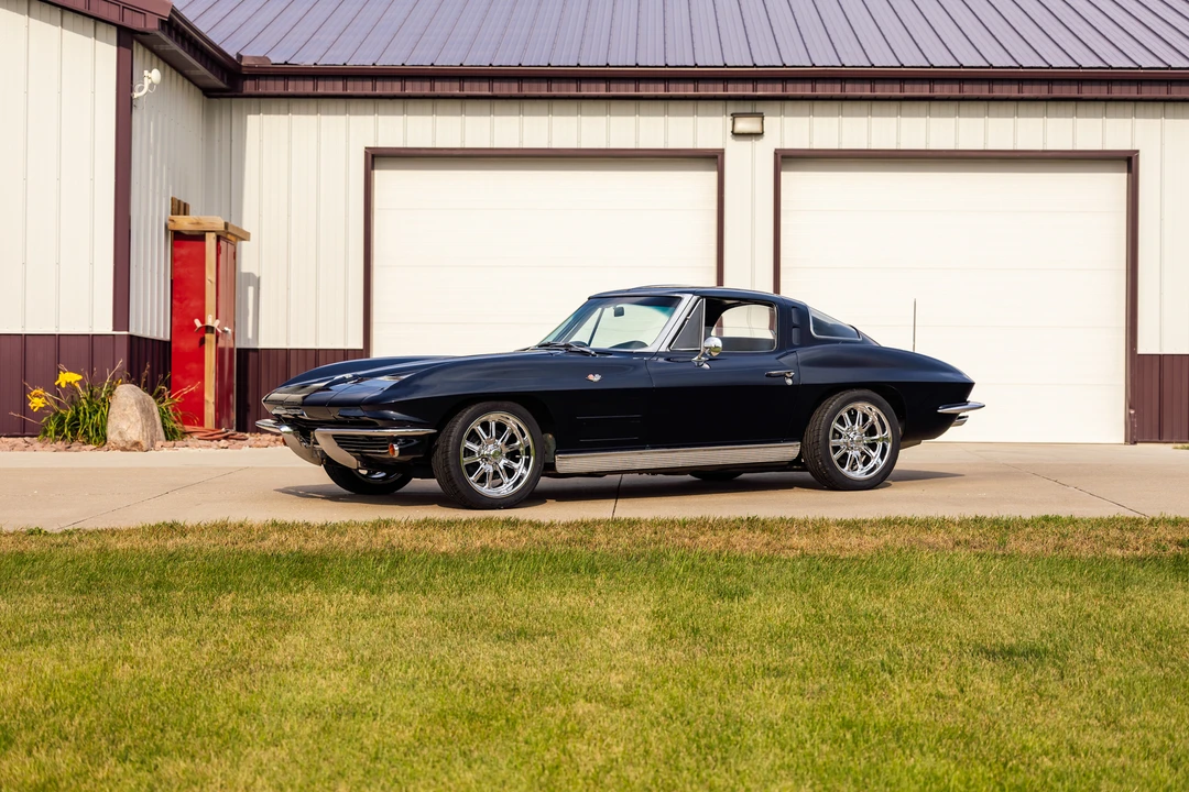 1963 Chevrolet Corvette C2 - Image 5 of 31