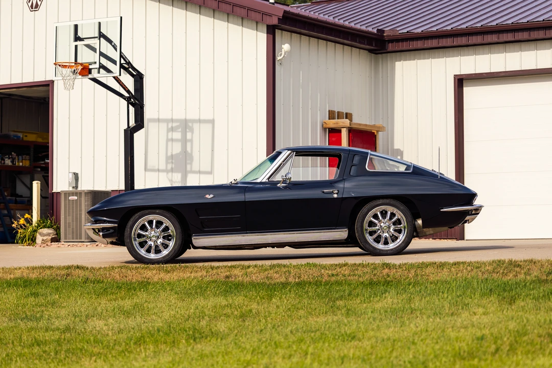 1963 Chevrolet Corvette C2 - Image 7 of 31