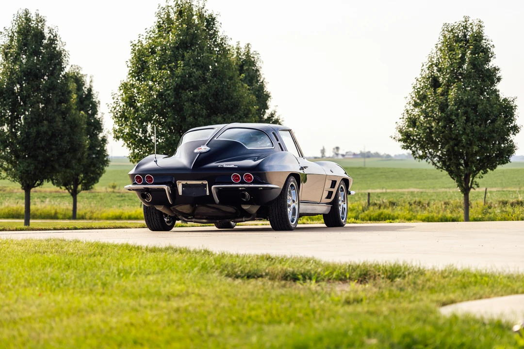 1963 Chevrolet Corvette C2 - Image 16 of 31