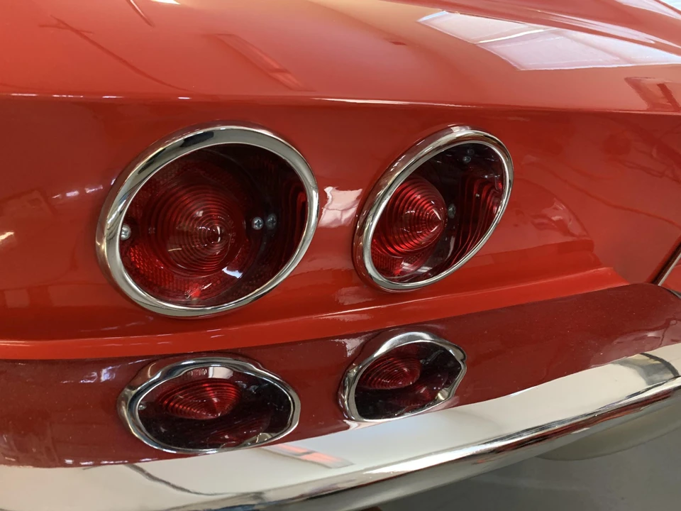 1963 Chevrolet Corvette C2 - Image 30 of 31