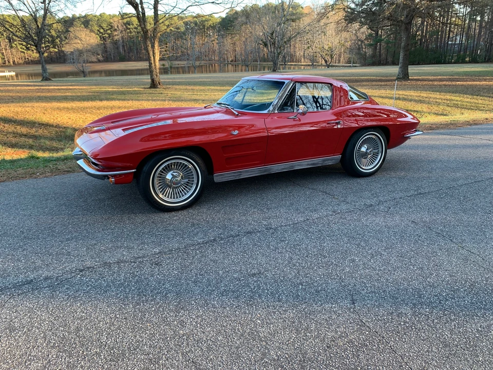 1963 Chevrolet Corvette C2 - Image 3 of 31