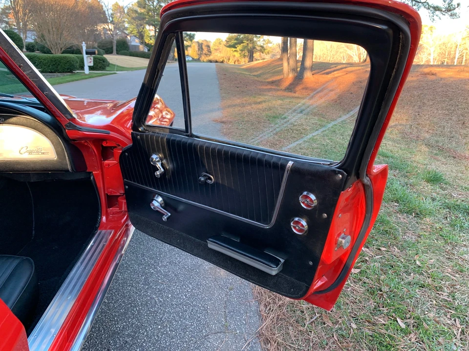 1963 Chevrolet Corvette C2 - Image 29 of 31