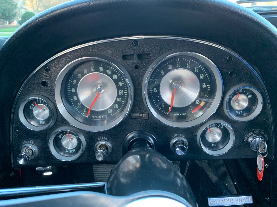 1963 Chevrolet Corvette C2 - Image 28 of 31