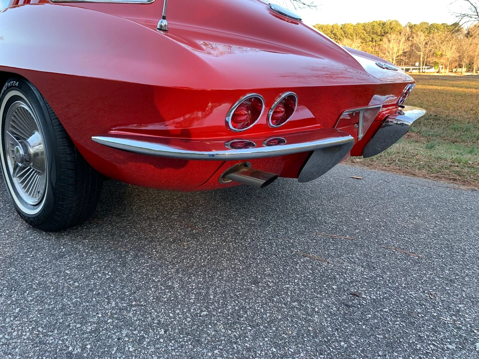 1963 Chevrolet Corvette C2 - Image 24 of 31