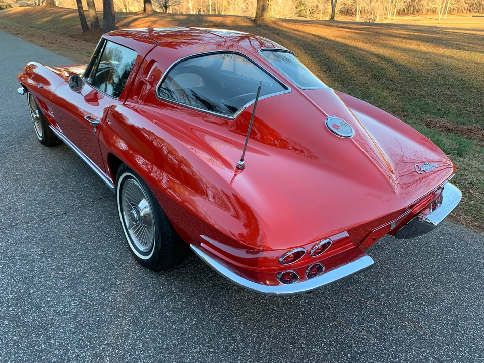 1963 Chevrolet Corvette C2 - Image 9 of 31