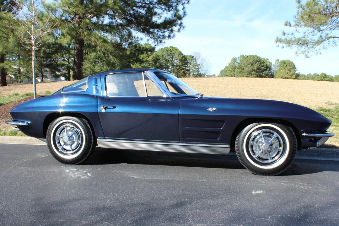 1963 Chevrolet Corvette C2 - Image 13 of 31