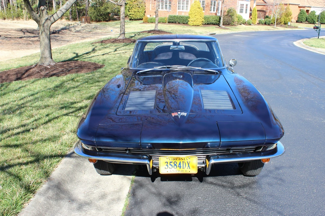 1963 Chevrolet Corvette C2 - Image 19 of 31