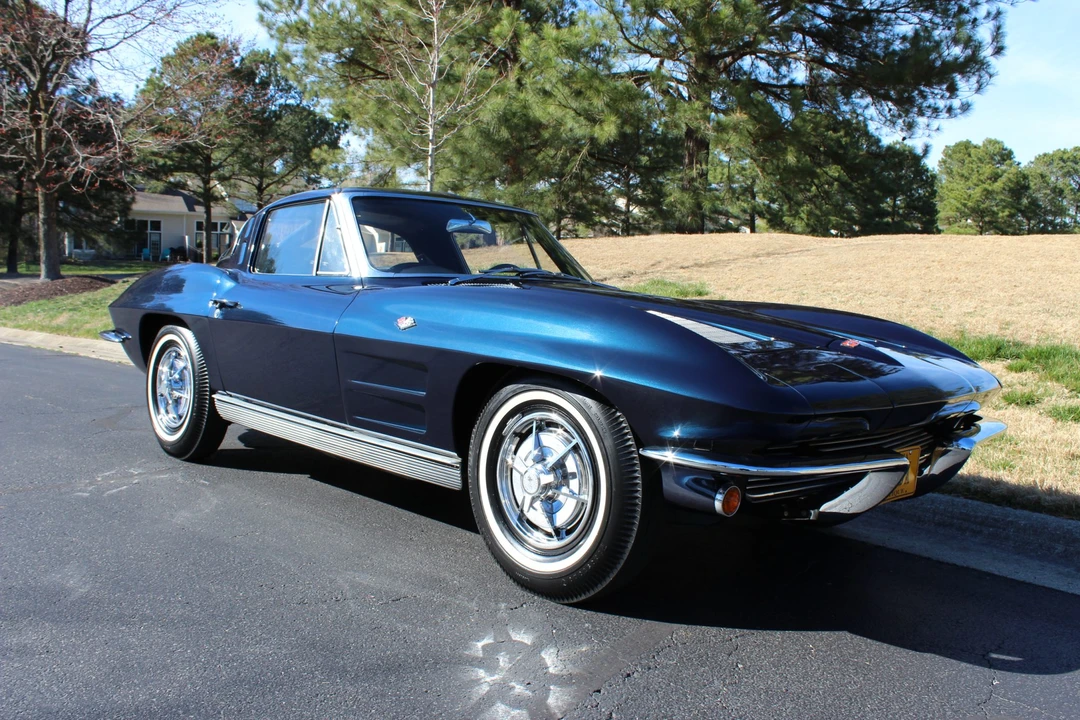 1963 Chevrolet Corvette C2 - Image 17 of 31