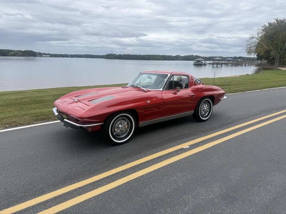 1963 Chevrolet Corvette C2 - Image 3 of 31