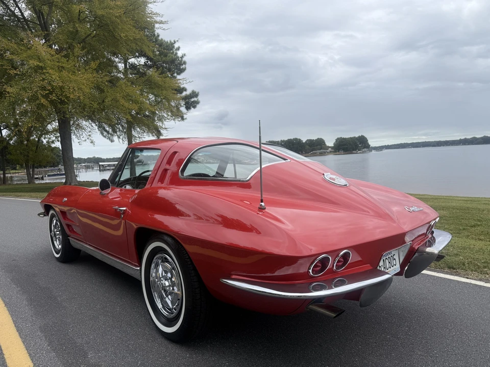 1963 Chevrolet Corvette C2 - Image 8 of 31