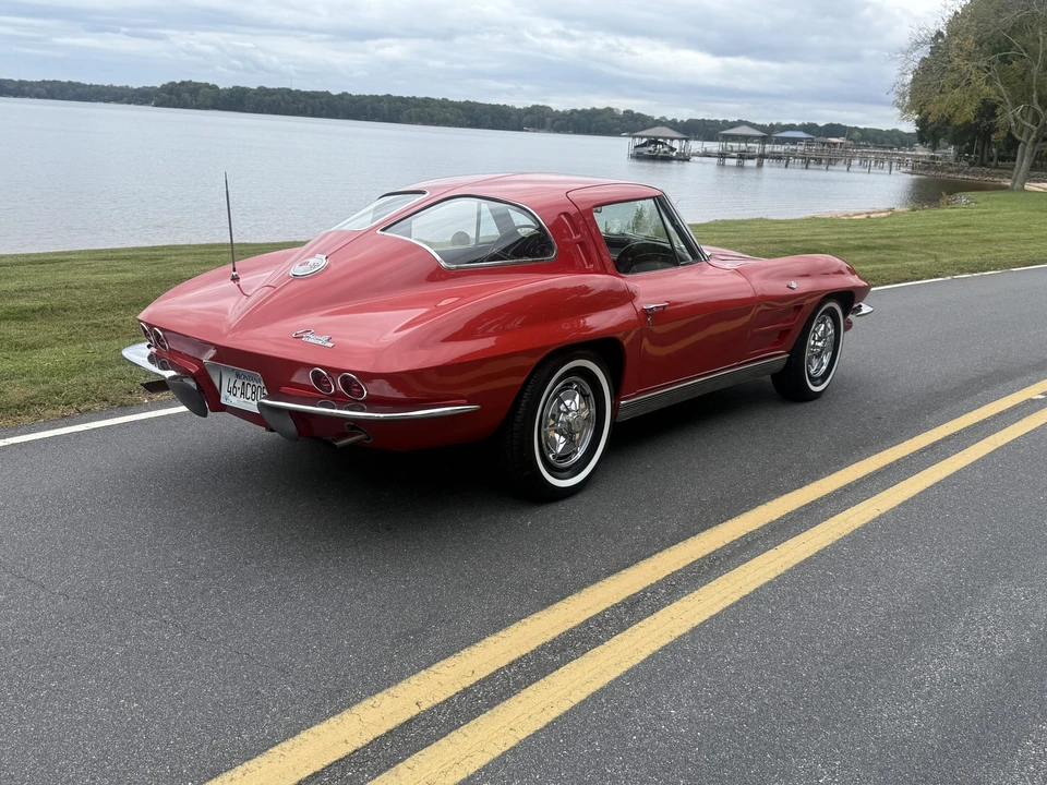 1963 Chevrolet Corvette C2 - Image 13 of 31