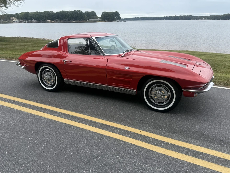 1963 Chevrolet Corvette C2 - Image 15 of 31