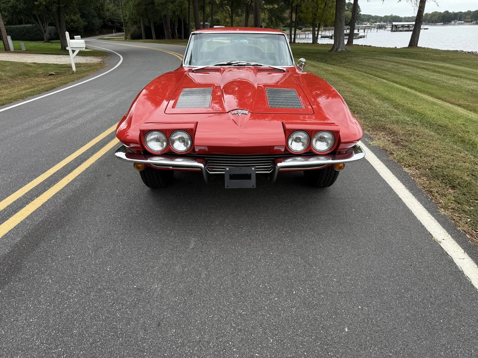 1963 Chevrolet Corvette C2 - Image 19 of 31