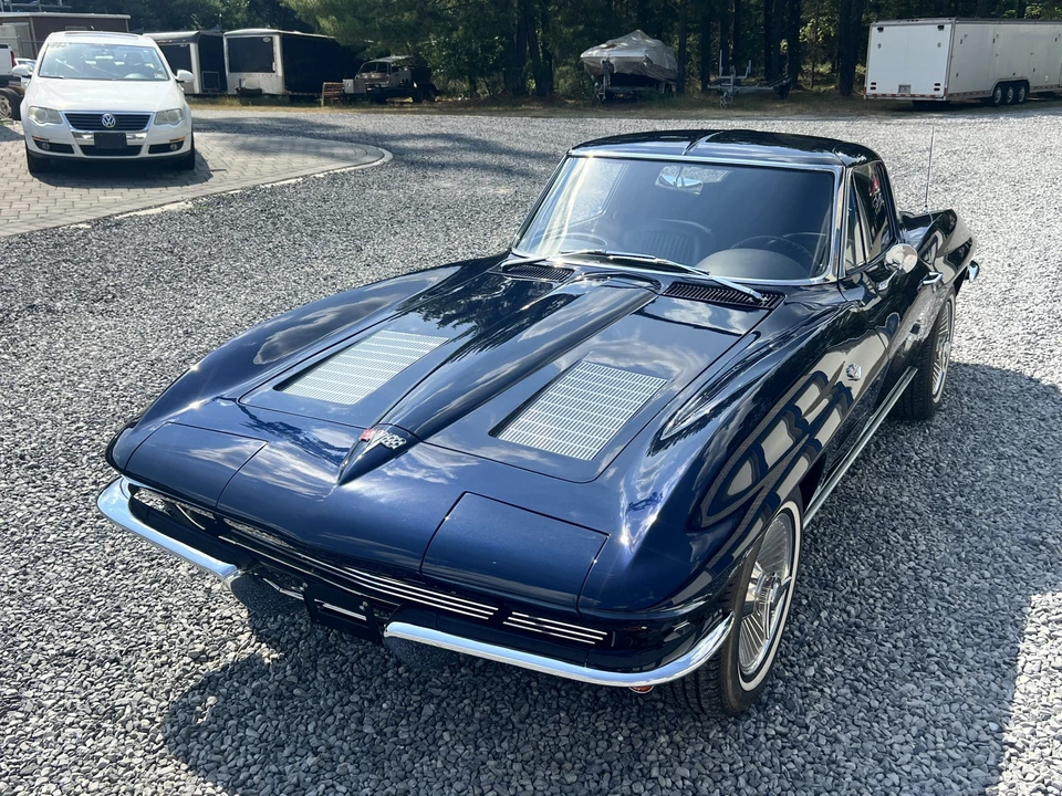 1963 Chevrolet Corvette C2 - Image 2 of 31