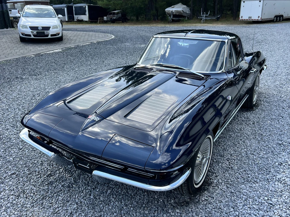 1963 Chevrolet Corvette C2 - Image 3 of 31