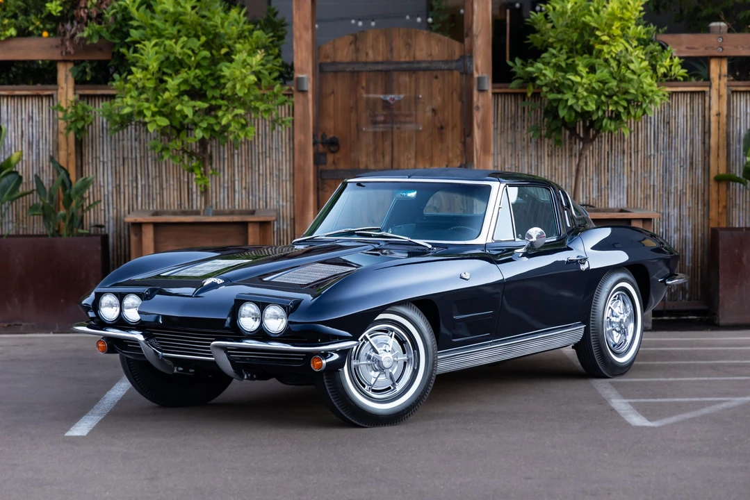 1963 Chevrolet Corvette C2 - Image 9 of 31