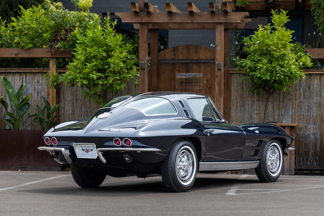 1963 Chevrolet Corvette C2 - Image 30 of 31