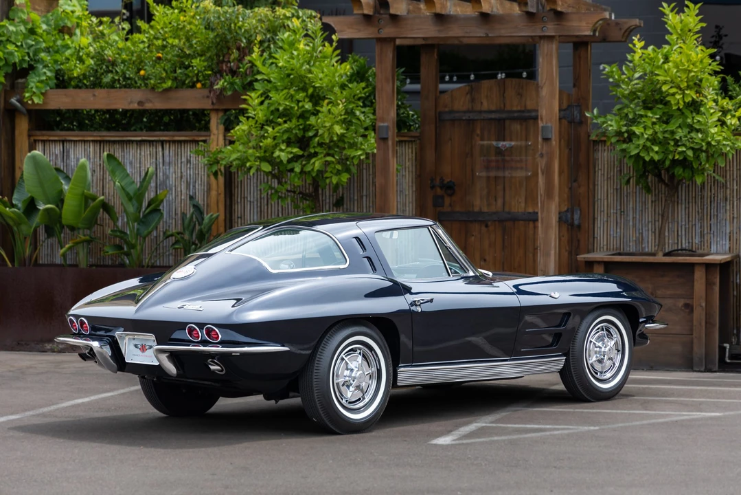 1963 Chevrolet Corvette C2 - Image 31 of 31