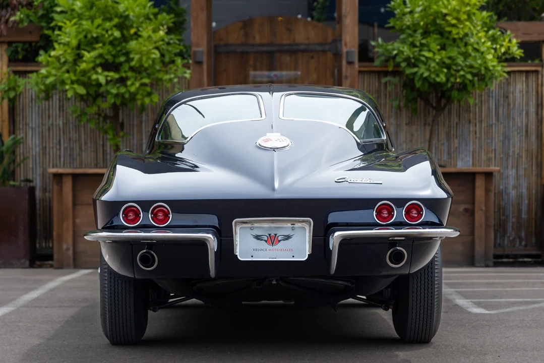 1963 Chevrolet Corvette C2 - Image 25 of 31