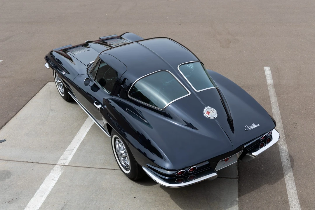1963 Chevrolet Corvette C2 - Image 22 of 31