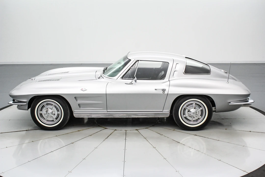 1963 Chevrolet Corvette C2 - Image 3 of 31