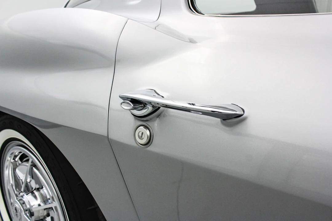 1963 Chevrolet Corvette C2 - Image 29 of 31