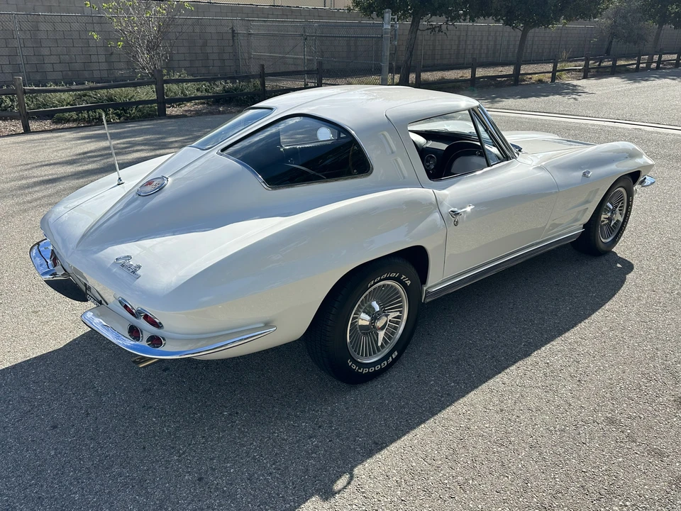 1963 Chevrolet Corvette C2 - Image 7 of 31