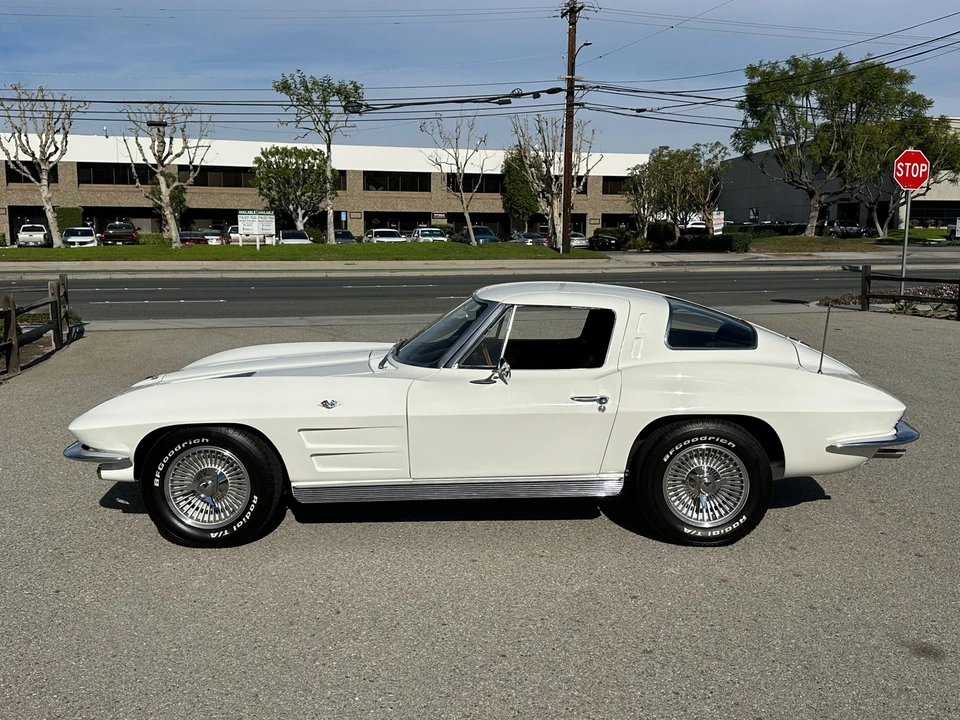 1963 Chevrolet Corvette C2 - Image 12 of 31