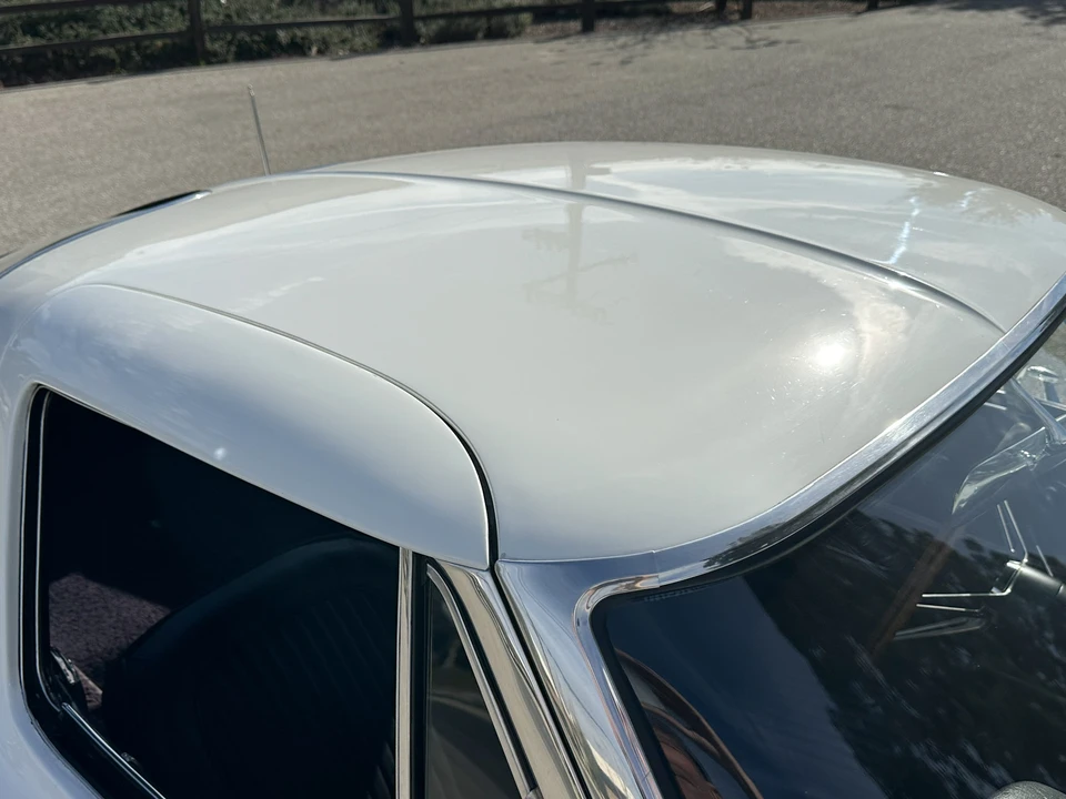 1963 Chevrolet Corvette C2 - Image 18 of 31