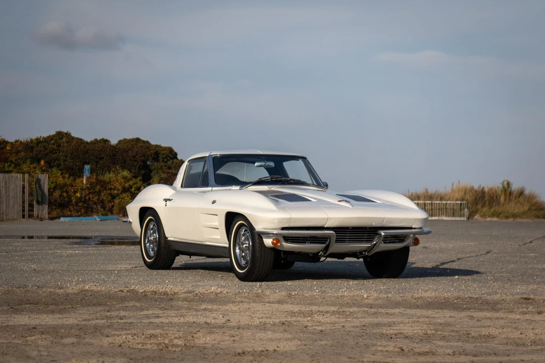 1963 Chevrolet Corvette C2 - Image 3 of 31