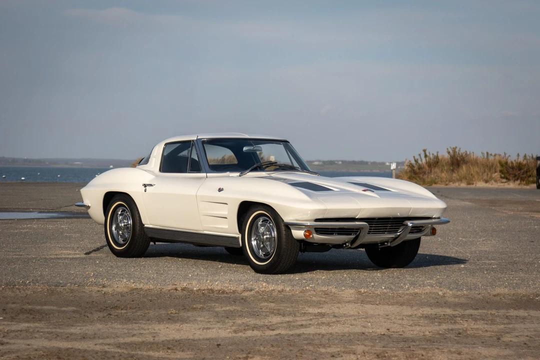 1963 Chevrolet Corvette C2 - Image 4 of 31