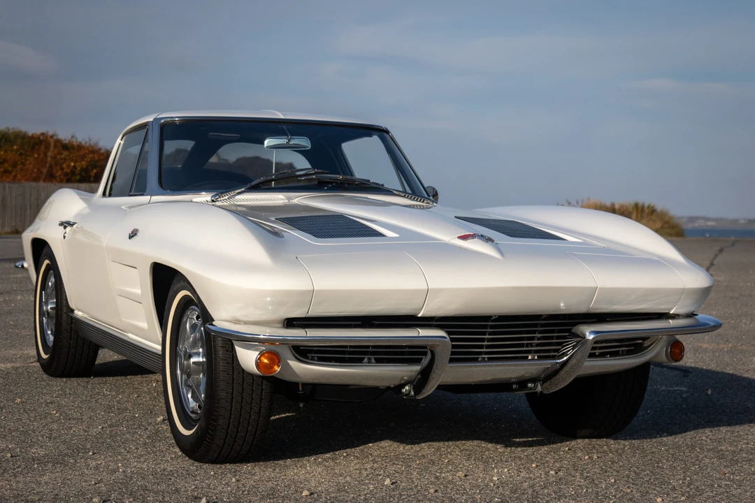 1963 Chevrolet Corvette C2 - Image 2 of 31