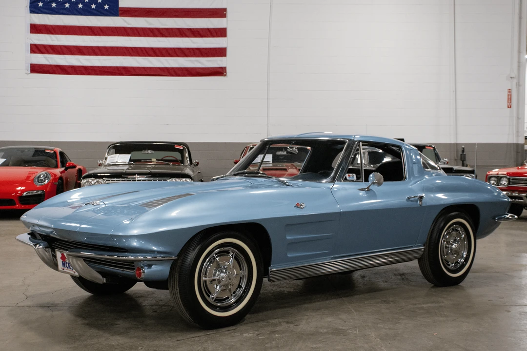 1963 Chevrolet Corvette C2 - Image 18 of 31