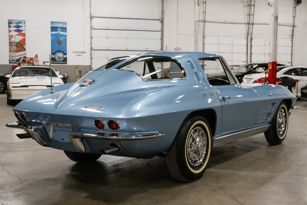 1963 Chevrolet Corvette C2 - Image 10 of 31