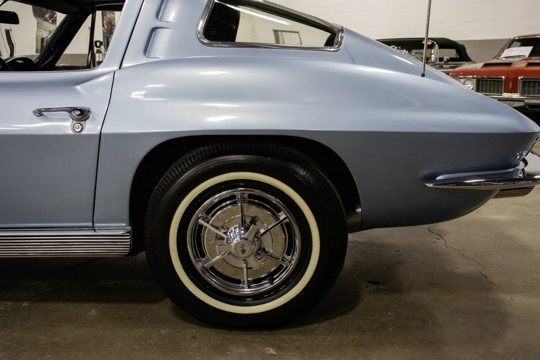 1963 Chevrolet Corvette C2 - Image 31 of 31