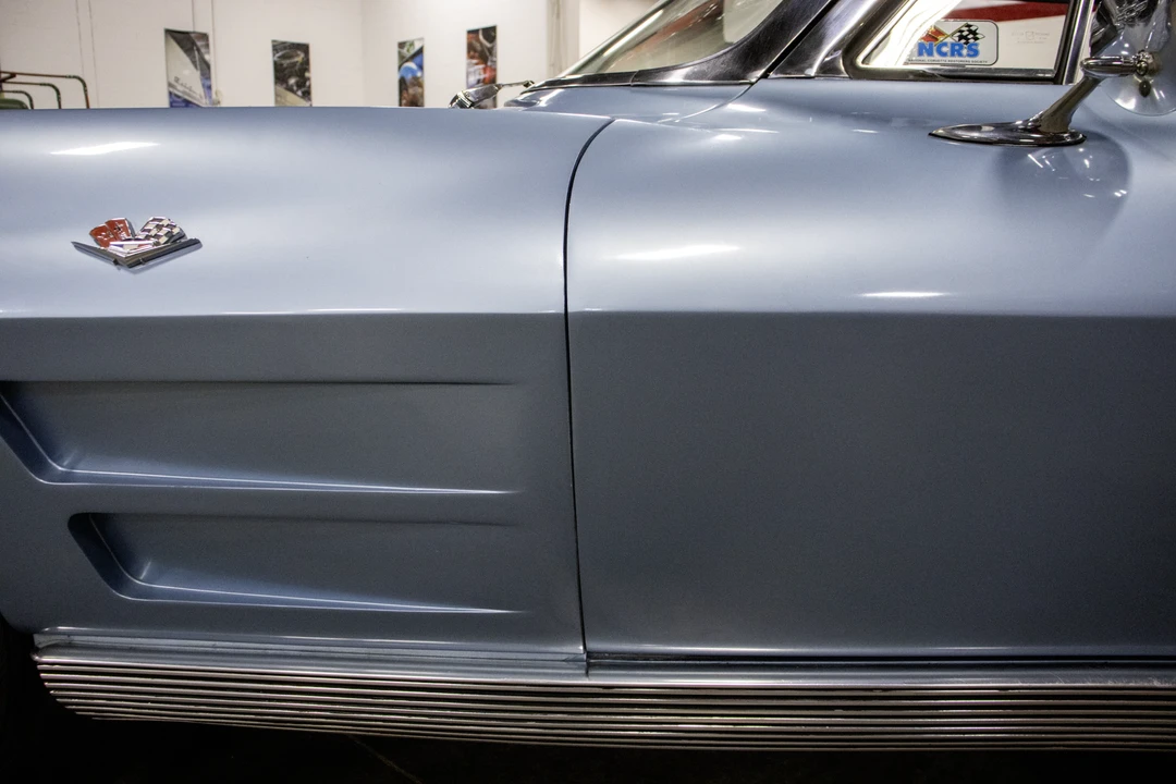 1963 Chevrolet Corvette C2 - Image 26 of 31