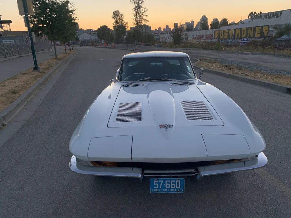 1963 Chevrolet Corvette C2 - Image 2 of 31