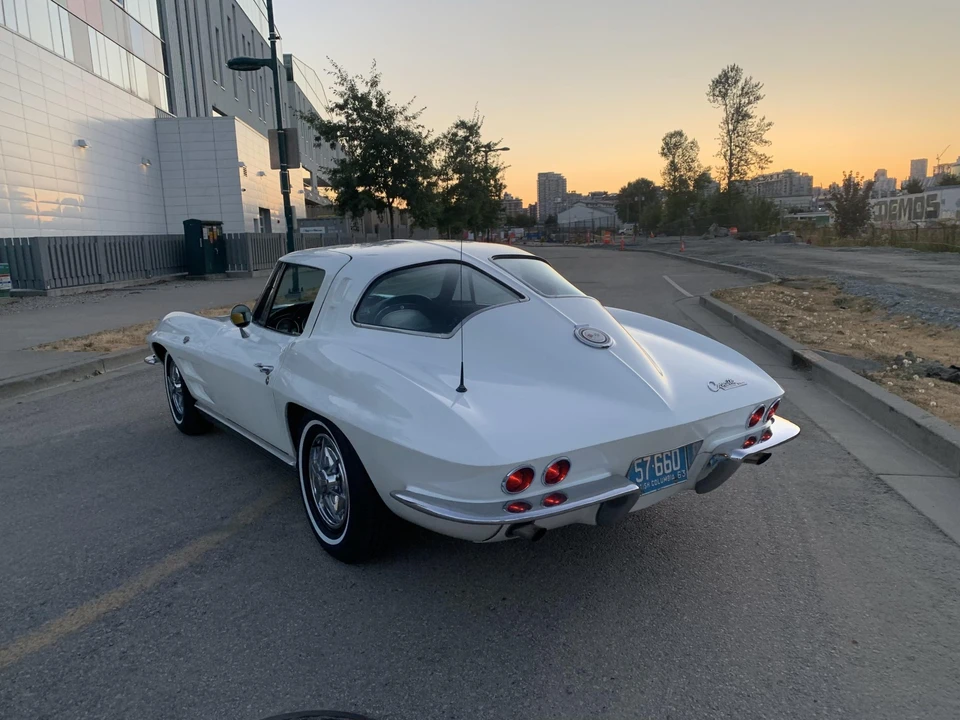 1963 Chevrolet Corvette C2 - Image 21 of 31