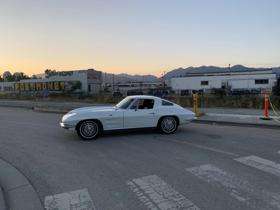 1963 Chevrolet Corvette C2 - Image 31 of 31