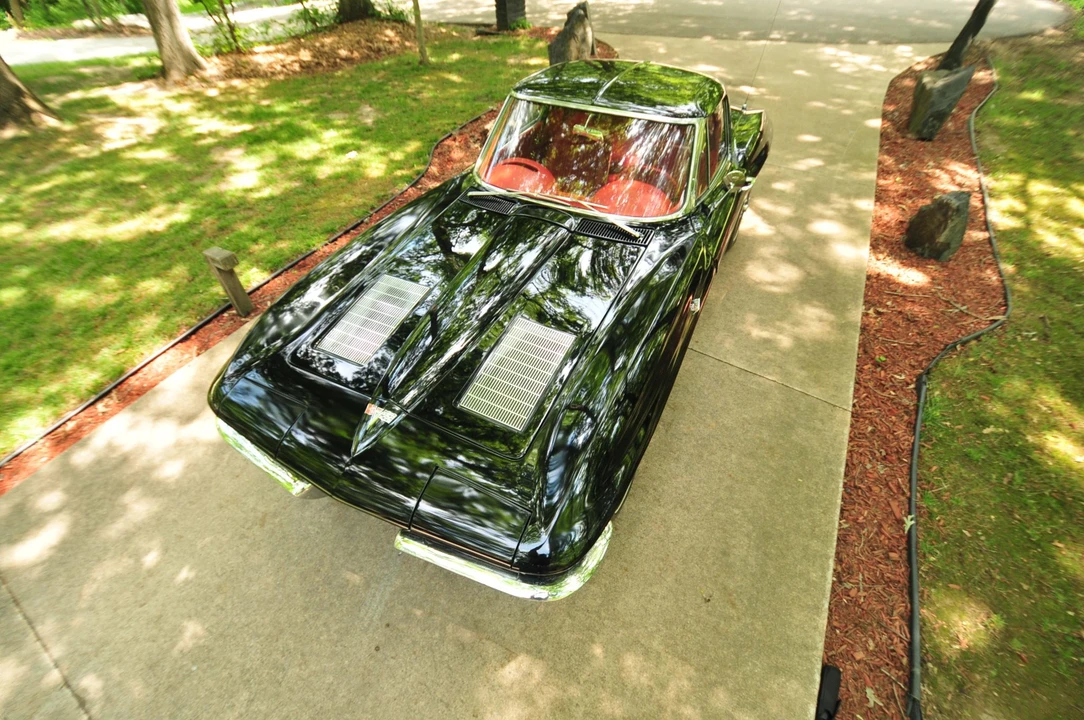 1963 Chevrolet Corvette C2 - Image 4 of 31
