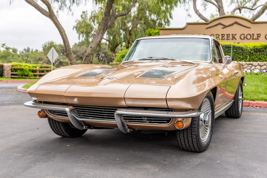 1963 Chevrolet Corvette C2 - Image 2 of 31