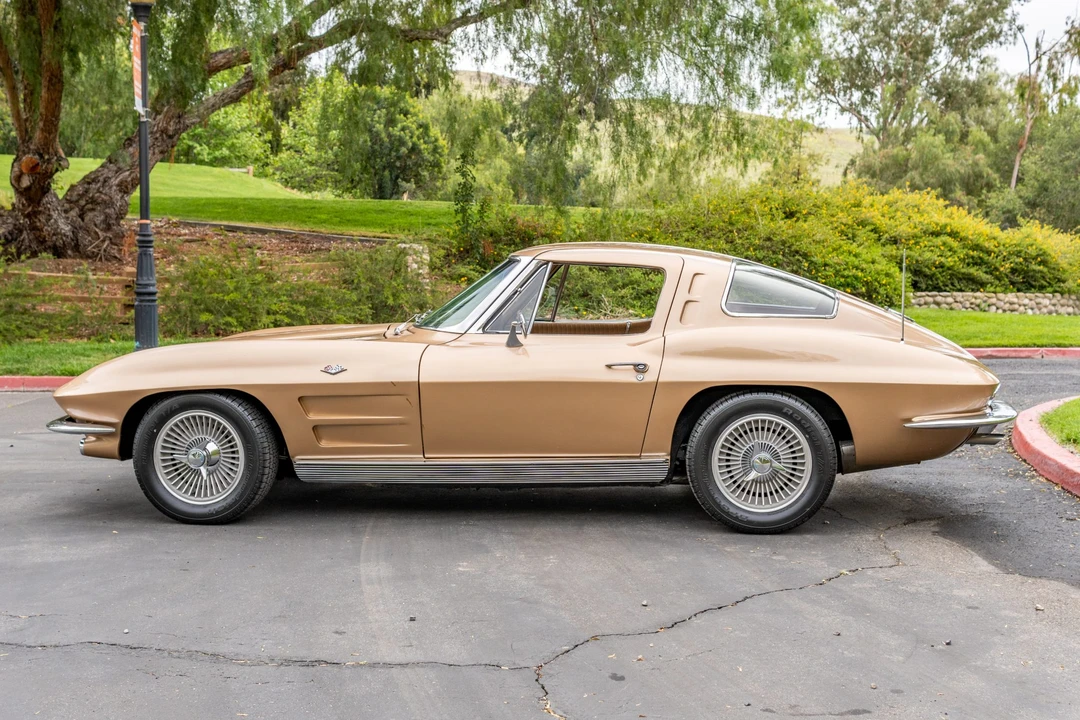 1963 Chevrolet Corvette C2 - Image 4 of 31