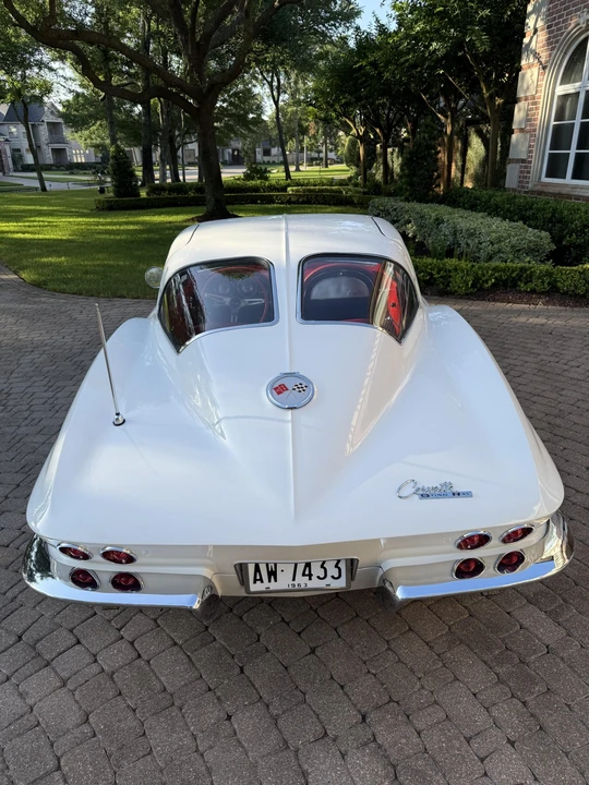 1963 Chevrolet Corvette C2 - Image 8 of 31