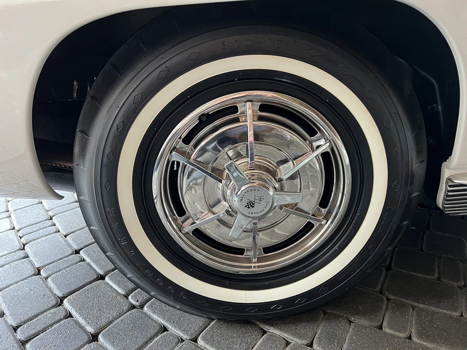 1963 Chevrolet Corvette C2 - Image 29 of 31