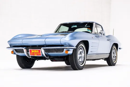 1963 Chevrolet Corvette Split-Window Coupe 327/340 4-Speed