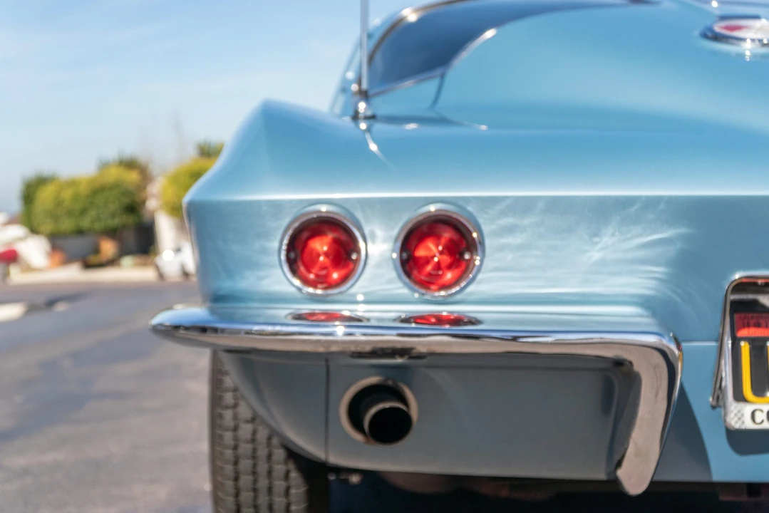 1963 Chevrolet Corvette C2 - Image 25 of 31